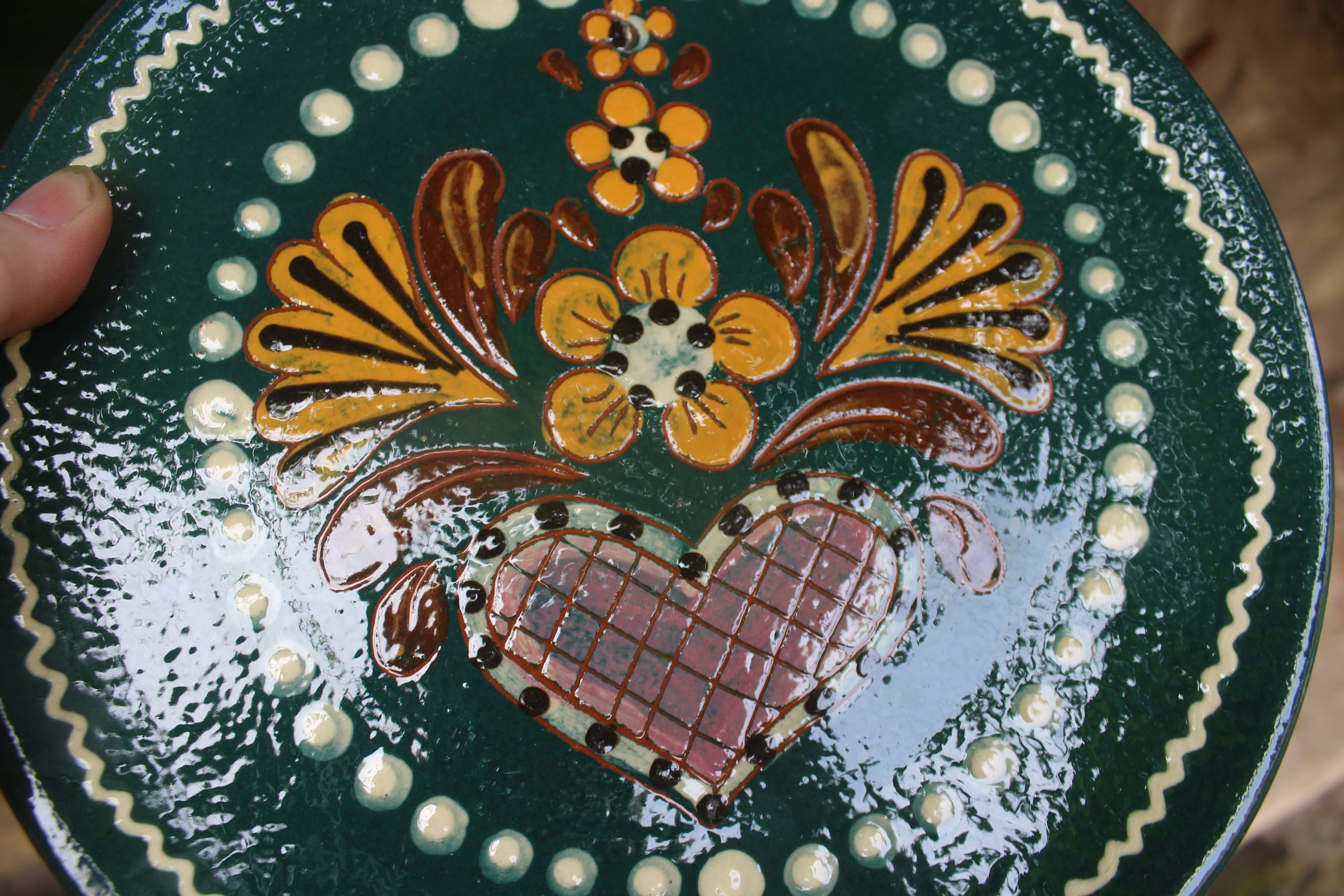 Floral HeartShaped Folk Art Ceramic Plate - View 5